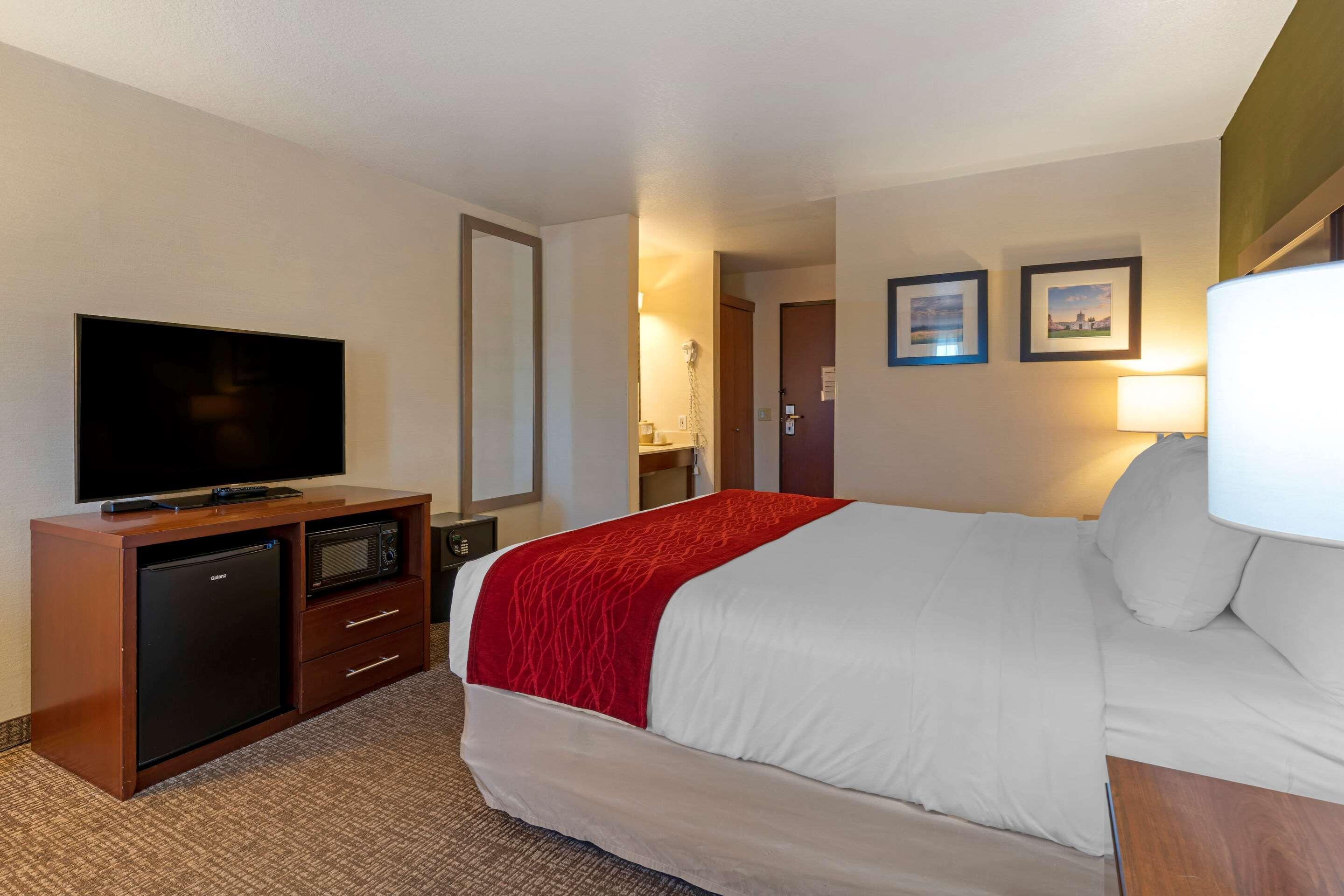 Comfort Inn & Suites Сейлем Экстерьер фото
