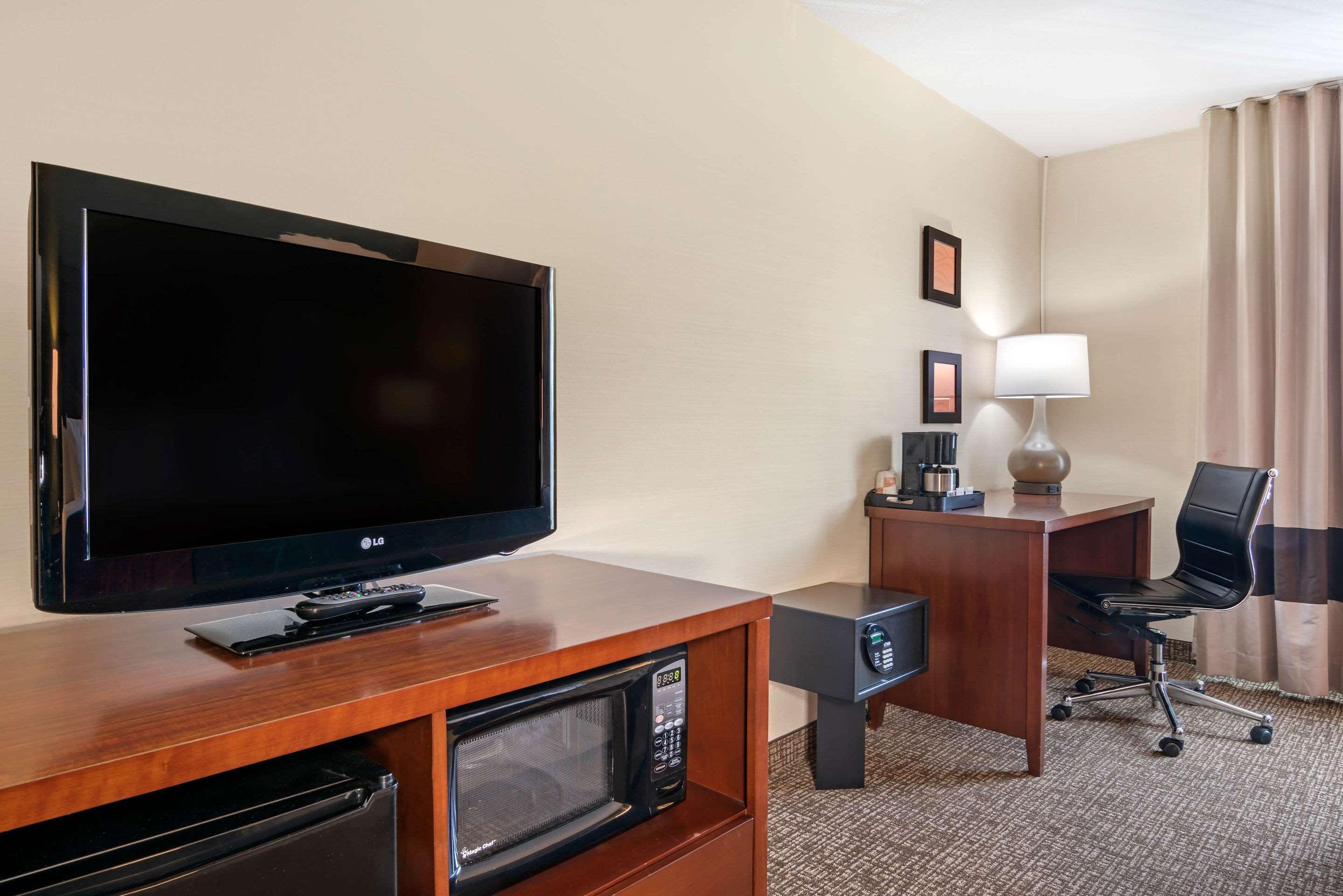 Comfort Inn & Suites Сейлем Экстерьер фото