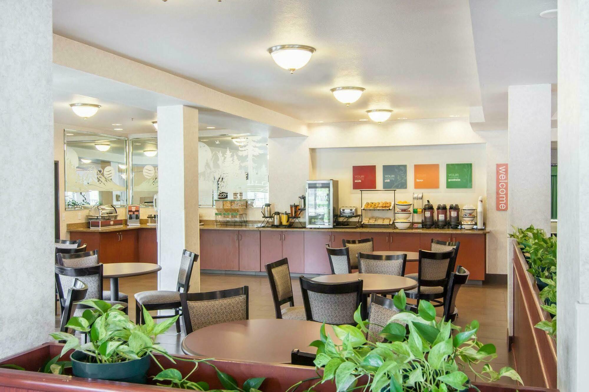 Comfort Inn & Suites Сейлем Экстерьер фото